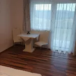 Panoramablick Zirbitzkogel Apartamento Perchau am Sattel
